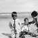 Arthur, Aline et Marie Dansereau (frre, sur et mre de Pierre Dansereau)  la plage de Bay View aux tats-Unis