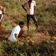 Paysage présentant la végétation et quelques habitants de la région d'Aného, utilisé par Pierre Dansereau pour la rédaction d'un rapport sur l'étude des écosystèmes, remis au Haut Commissariat au tourisme du Togo